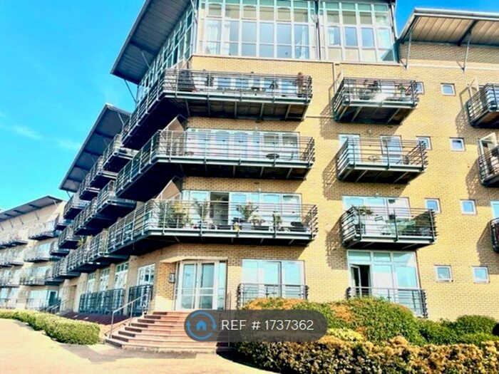 2 Bedroom Flat To Rent In Lightermans Way, Greenhithe, DA9