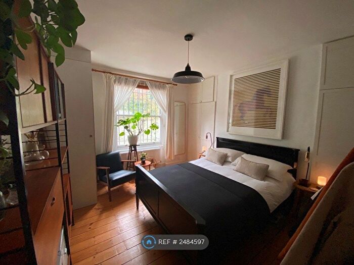 1 Bedroom Flat To Rent In Evering Road, London, N16