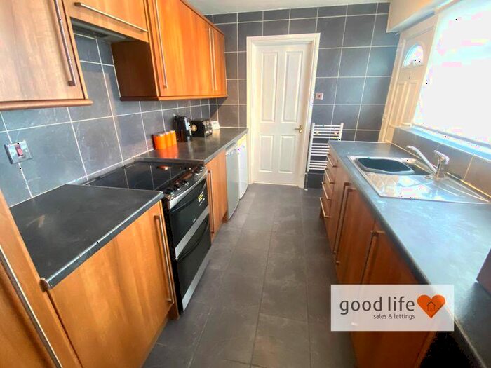 2 Bedroom Terraced House To Rent In Sea View Street, Grangetown, Sunderland, SR2