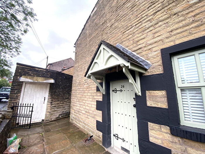 2 Bedroom Cottage For Sale In Counthill Road, Moorside, OL4