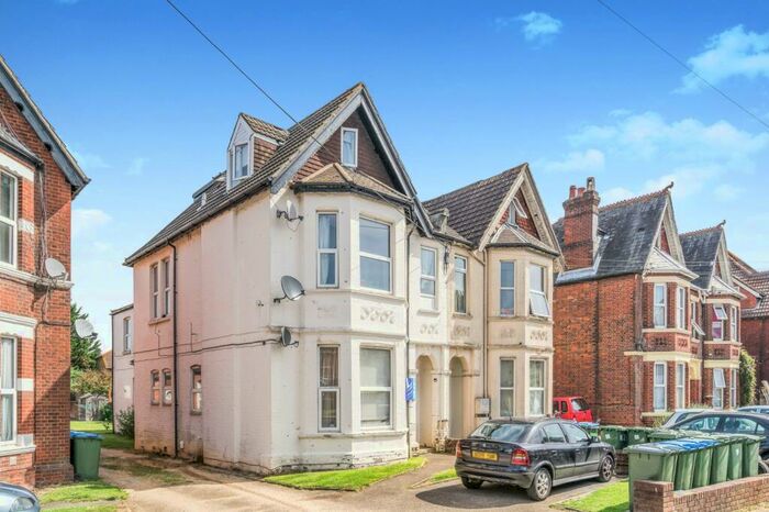 Studio To Rent In Landguard Road, Shirley, SO15