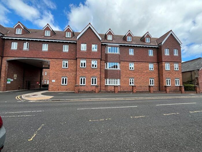 2 Bedroom Apartment For Sale In The Croft, Thornholme Road, Sunderland, Tyne And Wear, SR2