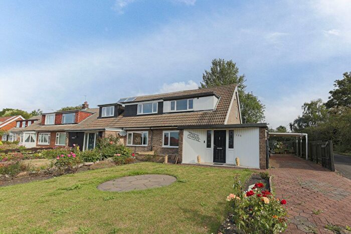 3 Bedroom Semi-Detached House For Sale In Great Lime Road, West Moor, NE12