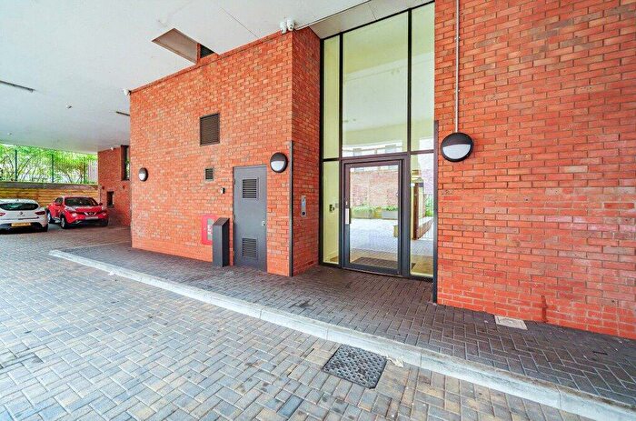 1 Bedroom Apartment To Rent In Cliveland Street Lofts, Cliveland Street, Birmingham, West Midlands, B19