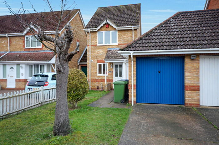 2 Bedroom Detached House For Sale In Lucerne Close, Cambridge, CB1