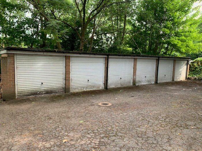 Garage / Parking To Rent In Jameson Lodge, Shepherds Hill, Highgate, N6