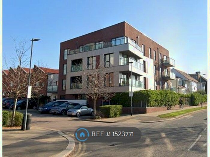 1 Bedroom Flat To Rent In Cool Oak Lane, Hendon, NW9
