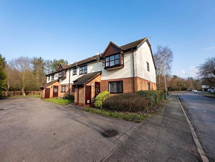 1 Bedroom Maisonette For Sale In Swinford Hollow, Little Billing, Northampton, NN3