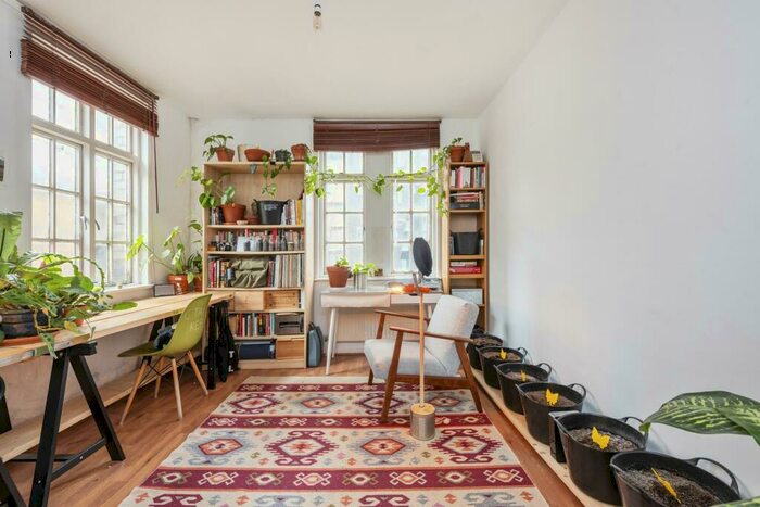 1 Bedroom Apartment To Rent In Pennybank Chambers, Fairchild Place, EC2A