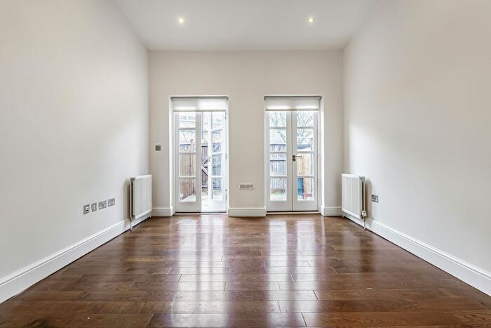 1 Bedroom Flat To Rent In Friend Street, London, EC1V
