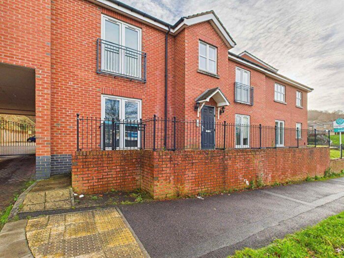 2 Bedroom Apartment To Rent In Wordsworth Court, Sheffield, S5