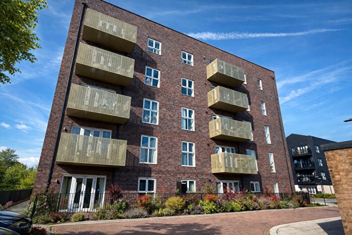 1 Bedroom Flat To Rent In Rochester Riverside, Rochester, ME1