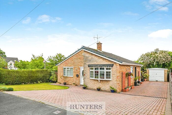 3 Bedroom Detached Bungalow For Sale In Beech Tree Lane, Camblesforth, Selby, YO8