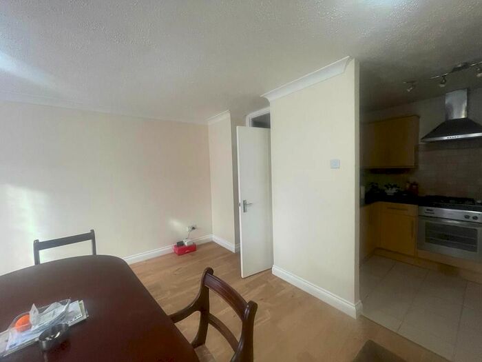 2 Bedroom Flat To Rent In Indigo Apartments, Harrow, Greater London, HA2