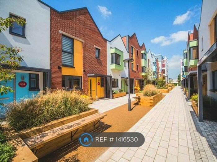 4 Bedroom Terraced House To Rent In Paintworks, Arnos Vale, Bristol, BS4