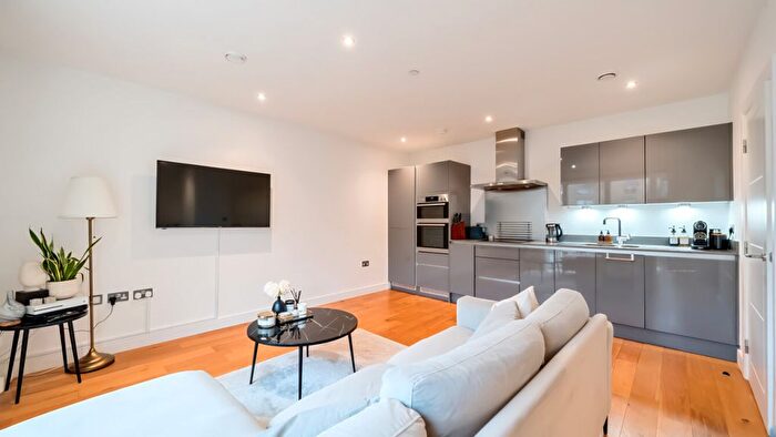 1 Bedroom Flat For Sale In Prospect Row, London, E15