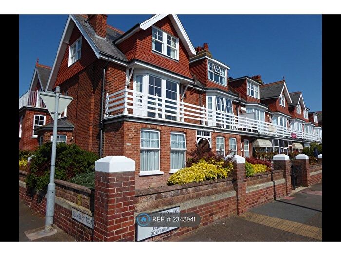 1 Bedroom Flat To Rent In Royal Parade, Eastbourne, BN22