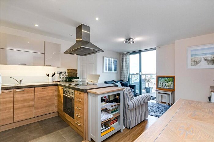 1 Bedroom Flat To Rent In Sky Apartments, Homerton Road, E9
