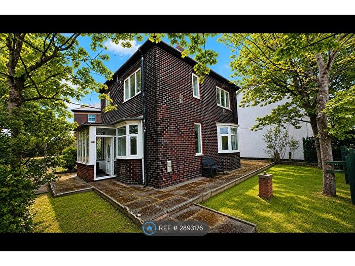 3 Bedroom Detached House To Rent In Milton Road, Widnes, WA8