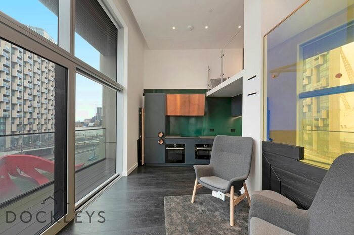 2 Bedroom Flat To Rent In Cutter Lane, Upper Riverside, SE10