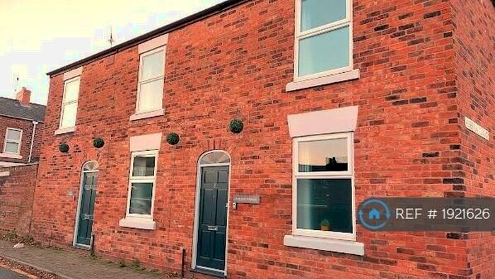 2 Bedroom Flat To Rent In Spital Walk, Chester, CH3