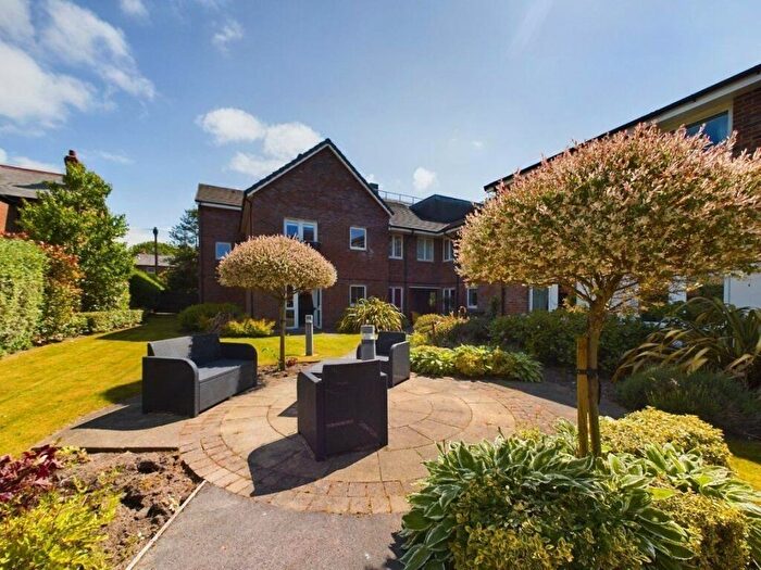 1 Bedroom Apartment For Sale In Coronation Court, County Road, Ormskirk, L39