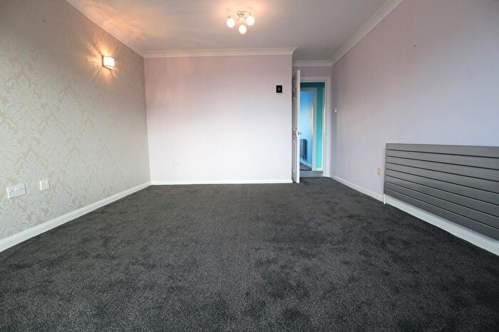 2 Bedroom Apartment To Rent In Hamilton Court, Brighton Marina Village, BN2