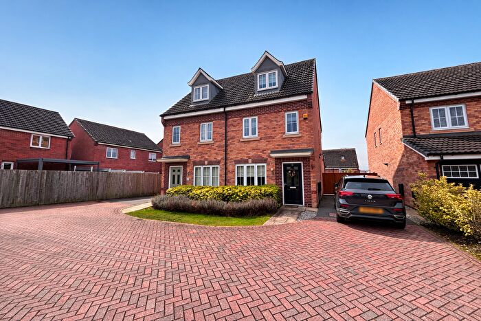 3 Bedroom Semi Detached House To Rent In St. Peters Walk, Widnes, WA8