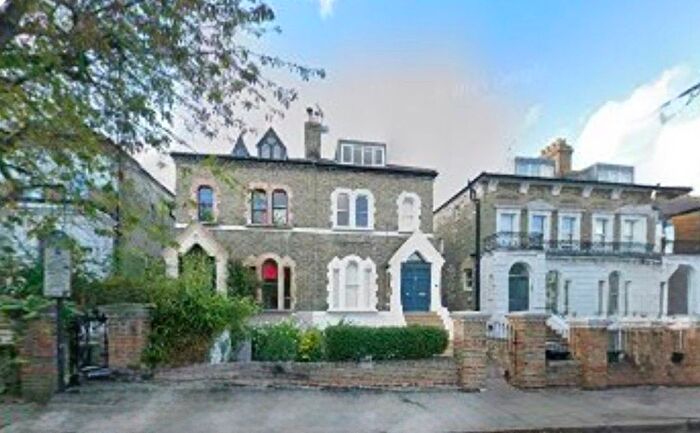 2 Bedroom Flat To Rent In Penn Road, London, N7