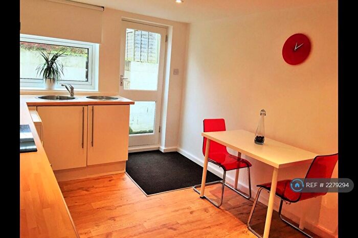 1 Bedroom Flat To Rent In Williams Street, Reading, RG1