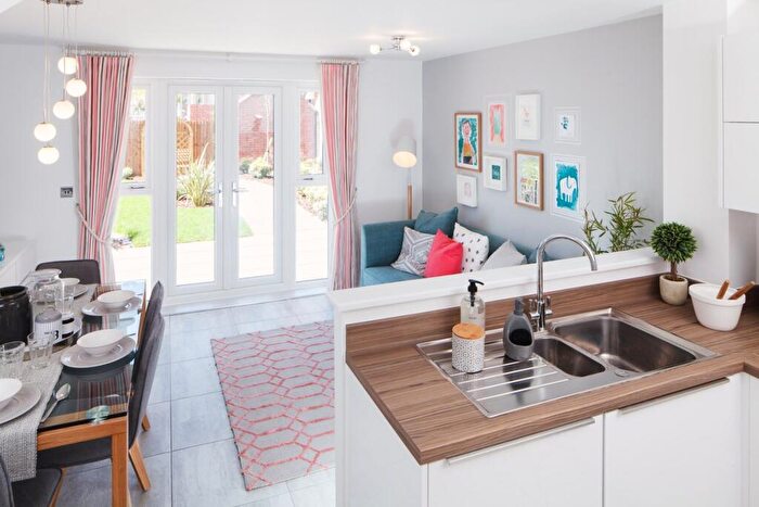 Terraced House For Sale In Voase Way Woodmansey Mile Beverley, HU17