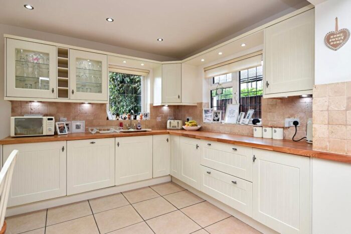 4 Bedroom Detached House For Sale In Staplegrove, Shoeburyness, Essex, SS3