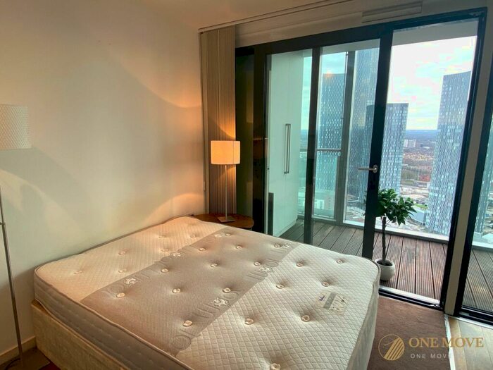 2 Bedroom Flat To Rent In Deansgate, Beetham Tower, M3