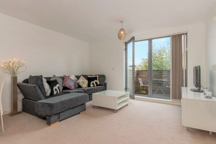 2 Bedroom Apartment To Rent In Skyline, Granville Street, B1