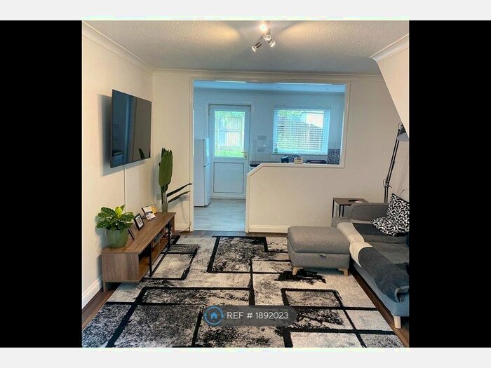 2 Bedroom Terraced House To Rent In The Dell, St. Mellons, Cardiff, CF3