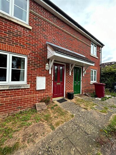2 Bedroom Terraced House To Rent In Hawley Mews, Reading, RG30
