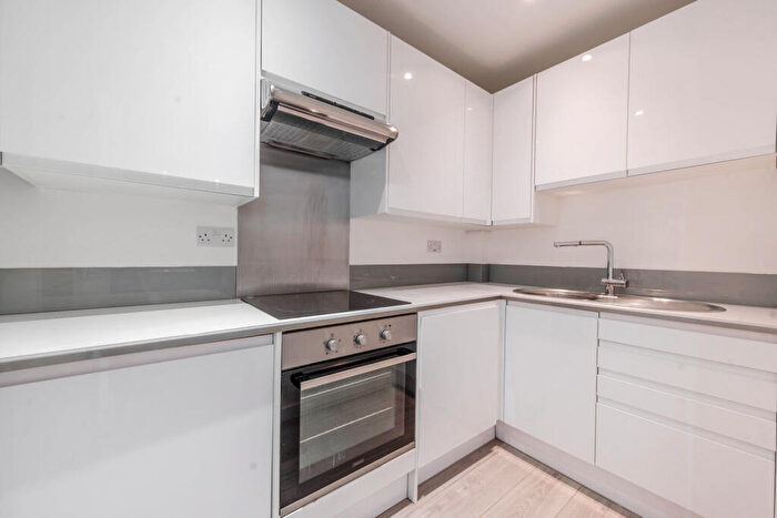 1 Bedroom Flat To Rent In Imperial Drive, , Rayners Lane, Harrow, HA2