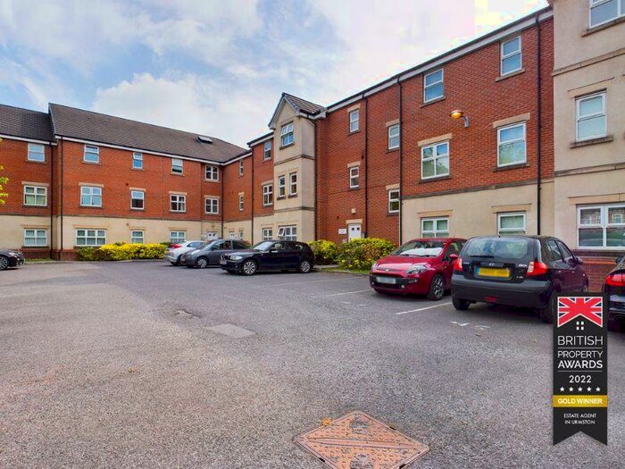 2 Bedroom Apartment To Rent In New Belvedere Close, Stretford, Manchester, M32