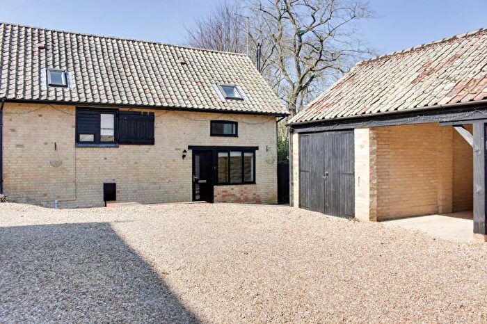 3 Bedroom Cottage To Rent In Dovecote Lane, Great Paxton, PE19