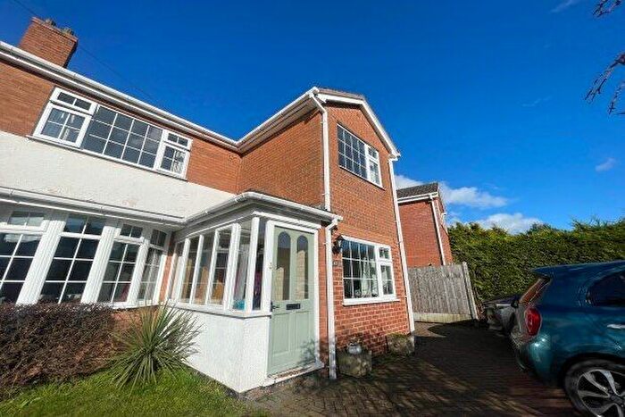 3 Bedroom Property To Rent In Spring Lane, Lichfield, WS14