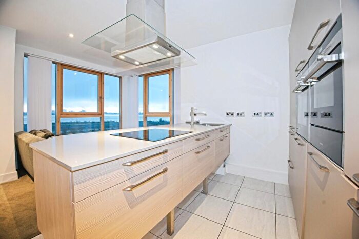 2 Bedroom Flat For Sale In Empire Way, Cardiff, CF11