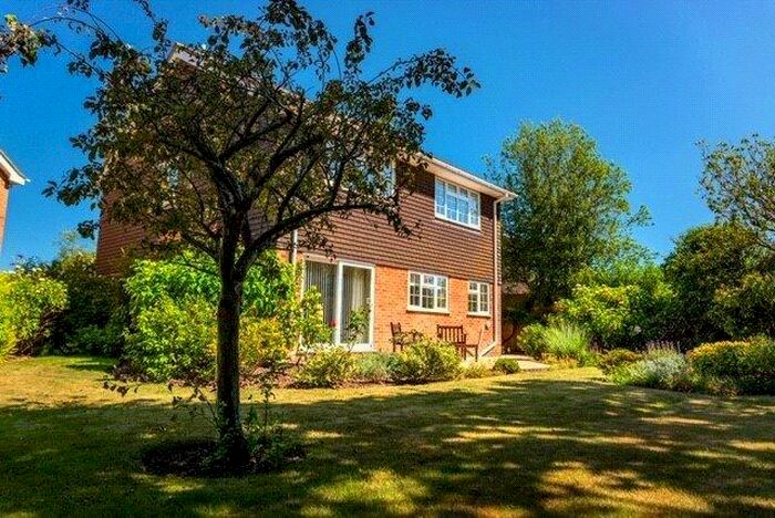 4 Bedroom Detached House To Rent In Chewton Lodge, Highcliffe, Dorset, BH23