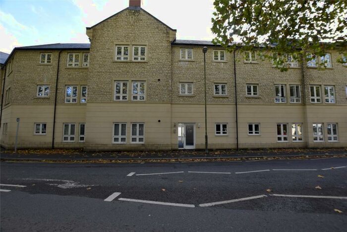 2 Bedroom Apartment To Rent In Frome Road, Radstock, Somerset, BA3
