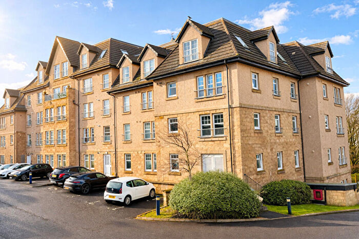 3 Bedroom Apartment To Rent In Marina Road, Bathgate, EH48