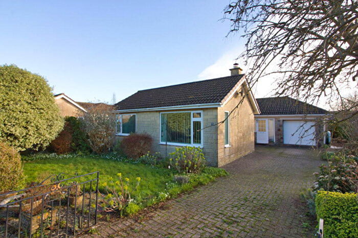 4 Bedroom Detached Bungalow For Sale In Fosseway Close, Colerne, SN14