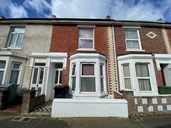 4 Bedroom Terraced House To Rent In Bath Road, Southsea, PO4
