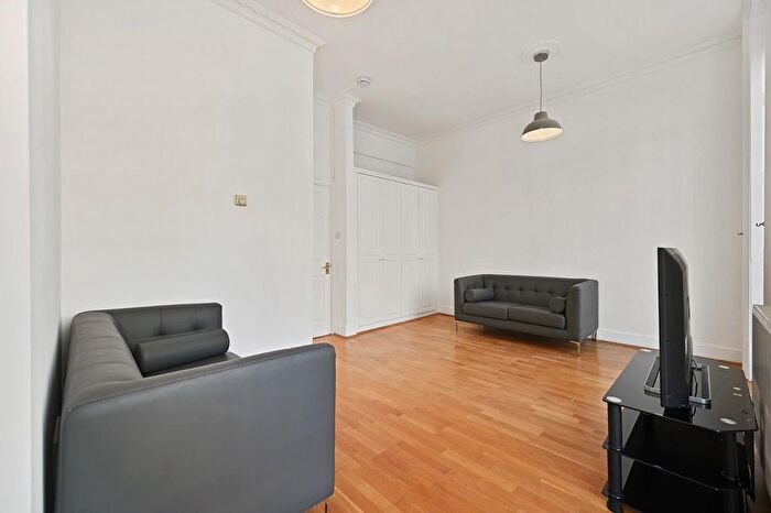 1 Bedroom Flat To Rent In York Street, London, W1H