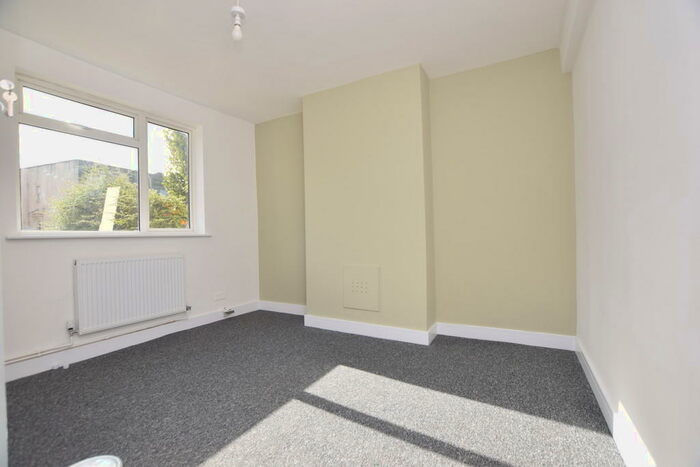 5 Bedroom Terraced House To Rent In Stapleton Road, Bristol, BS5