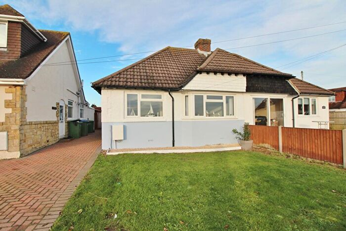 2 Bedroom Semi-Detached Bungalow To Rent In Beachway, Portchester, PO16