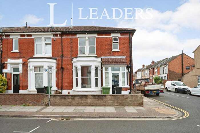 5 Bedroom Terraced House To Rent In Francis Avenue, PO4